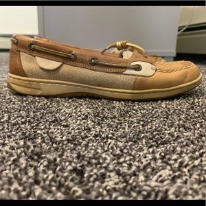 Sperry Top-Sider 7.5 nude/brown color